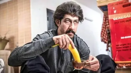 بهرام افشاری: تا بازیگر بشم خیلی بی پول بودم / حتی واسه عقد قرارداد پایتخت با موتور رفتم دیدم همه ماشین مدل بالا پارکه، سر و وضعم داغون