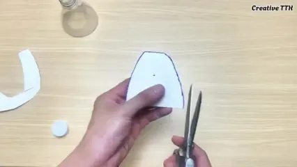 نحوه درست کردن یک پروژکتور سه بعدی خلاقانه با بطری پلاستیکی در خانه