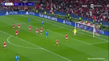 ویدیو: گل اول رئال مادرید به بنفیکا توسط وینیسیوس جونیور