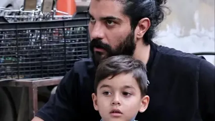 وقتی سینا مهراد از هامون، پسر ساعد سهیلی کار میکشه/ عمو تویی و والسلام، بقیه اداتم نمیتونن دربیارن