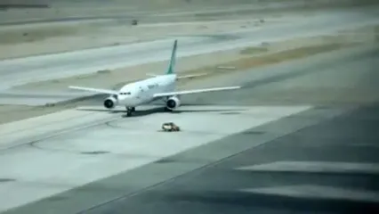 فیلم فرود اضطراری بوئینگ 737 آریک ایر در بنین به‌دلیل نقص جدی موتور