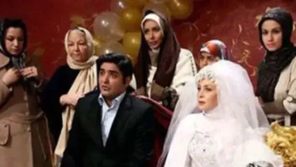 حدیث فولادوند، همسر سابق رامبد شکرابی: زمان ما گرفتن عروسی خیلی سخت بود باید مواظب می شدیم مثل زیبا بروفه فیلممون پخش نشه اما الان عقد آریایی می گیرن و خودشون عکس و فیلم منتشر می کنند