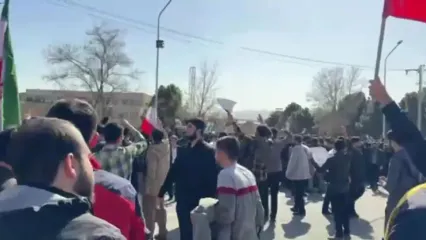 شعار جالب دانشجویان مشهد علیه دانشجونما