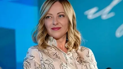 تصویر ملونی از دیوار کلیسای رم حذف شد