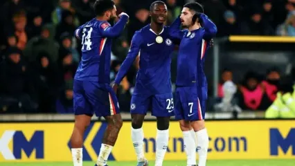 خلاصه بازی هال سیتی - چلسی