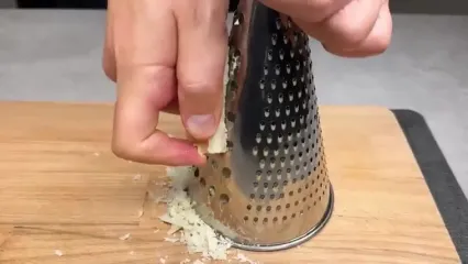 طرز تهیه یک لازانیای خوشمزه ایتالیایی با کدو تنبل و سوسیس