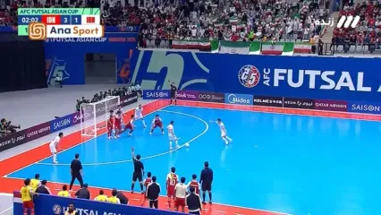گل دوم تیم ملی فوتسال ایران به اندونزی توسط مهدی کریمی / ایران2-3 اندونزی