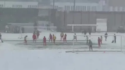 ویدئو: تمرین بایرن‌مونیخ زیر برف سنگین