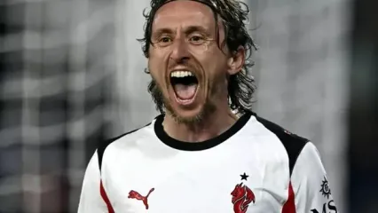 خلاصه بازی پیزا - آث میلان