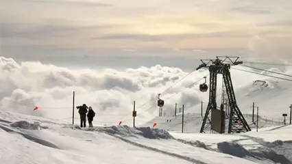 کولاک شدید برف در پیست اسکی توچال