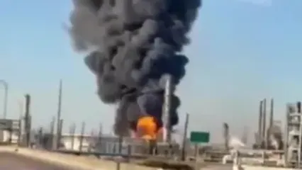 وقوع انفجار و آتش‌سوزی در پالایشگاه والرو‌ در تگزاسِ آمریکا