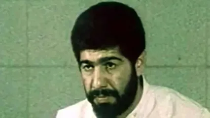 شنوندگان عزیز توجه فرمایید خرمشهر آزادا شد ی پربازدید از محمود کریمی علویجه گوینده رادیو مرد خاطره 8 سال جنگ با عراق