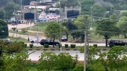 لحظه عزیمت هیئت آمریکایی به هتل محل اقامتشان