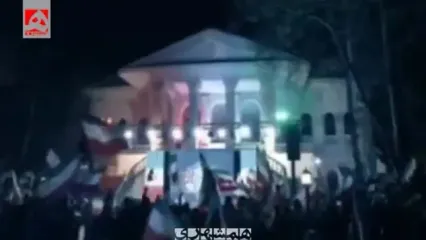 سیروس مقدم: جنگ همه قشرهای جامعه را با هم متحد کرد
