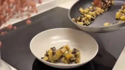 ببینید؛ طرز تهیه پاستای بادمجان مدیترانه ای به روش ساده آشپز ایتالیایی