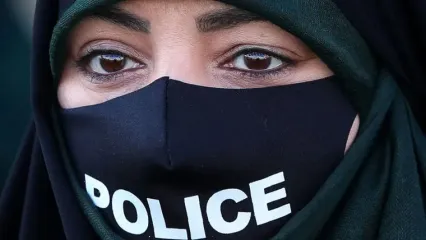 فیلم / خانم پلیس نوپو : من از اولش شیطون بودم / دیدم پلیس ها خفن هستن جذب شدم و پلیس شدم