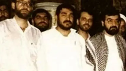 شهید لاریجانی و شهید شمخانی در حج سال ۱۳۷۱