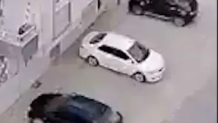 ثبت لحظه عجیب زلزله ۵.۶ توسط دوربین ساختمان