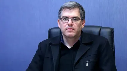 رئیس سازمان فضایی ایران: خلیج فارس و تنگه هرمز مهم هستند اما در ۲۰ سال آینده « فضا و کره ماه » هستند که سرنوشت معادلات انرژی را تغییر می دهند