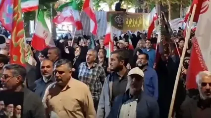 سر دادن دو شعار موزون و آهنگین علیه گرانی در تجمعات شبانه