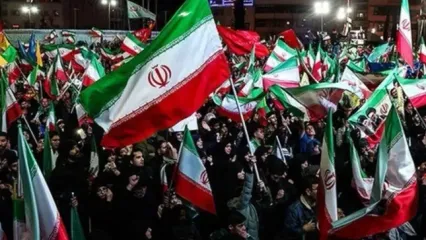 شعار تازه‌ای که در تجمعات شبانه جلب توجه کرد