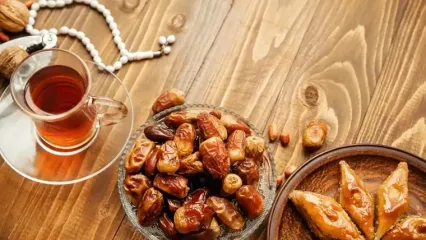 مقایسه تنقلات کنار چای از نظر ارزش تغذیه ای