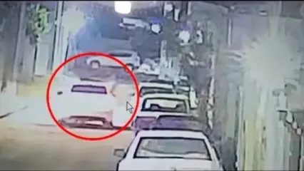 فیلم وحشتناک از حماه قداره کش های شرور به ماشین ها در خیابان های پارس‌آباد