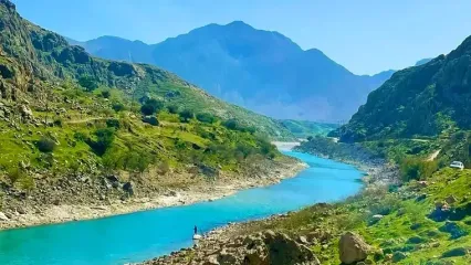دشت سوسن ایذه؛ بهشتی پنهان در 37 کیلومتری ایذه و عکس