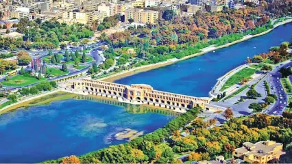 زاینده‌رود دوباره جان گرفت؛ بازگشت جریان آب به قلب اصفهان