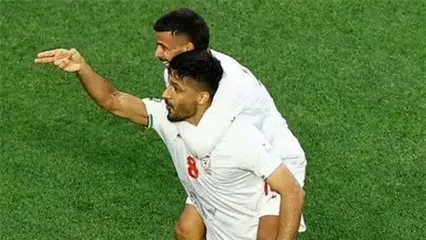 شادی بعد از گل محبی در دیدار با نیوزیلند + توضیح محمد محبی