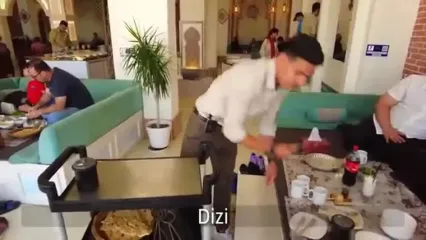 غذای خیابانی در ایران؛ تهیه آبگوشت، کباب کوبیده و جوجه کباب در اراک