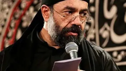 بخشی از شعرخوانی محمود کریمی که اشاره به رهبر جدید دارد