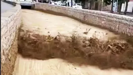 تصاویر نفس‌گیر از لحظه ورود سیلاب به مرند