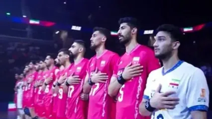 والیبالیست‌ها با مچ‌بند مشکی به مصاف آمریکا رفتند