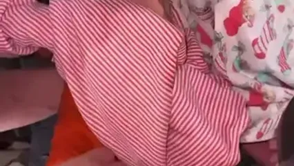 نجات نوزاد ۱۸ روزه از زیر آوار ساختمان فروریخته در ونزوئلا