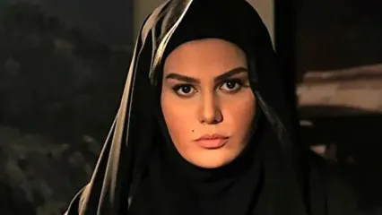 جذابیت چهره رز رضوی در 43 سالگی خانه لاکچری خانم بازیگر سریال ناریا