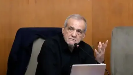اسکورت هواپیمای پزشکیان توسط جنگنده‌های پاکستان