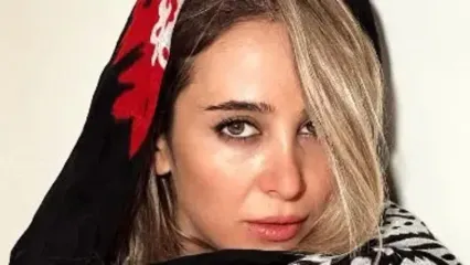 وقتی الناز حبیبی از ترس داداش غیرتیش اسم کراشش و نمیگه / الناز حبیبی: خیلی برای آدما اشک ریختم / مهیار منطورتتون دوست پسرای سابقه دیگه؟/ الناز حبیبی: داداشم میبینه نگو