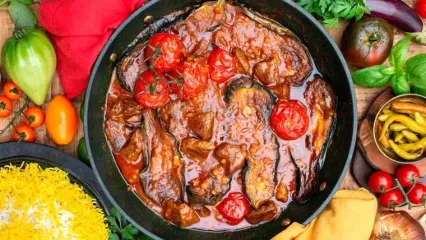 خورشت گوجه بادمجون ناهار امروز