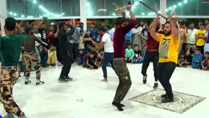 رقص چوب آخرالزمانی در یک عروسی ایرانی!