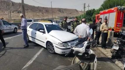 فیلم عجیب از نجات معجزه آسای مرد آذربایجانی در یک تصادف زنجیره ای
