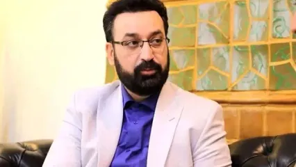 آخرین تصویر منتشر شده از فرزاد جمشیدی با چشمان گریان