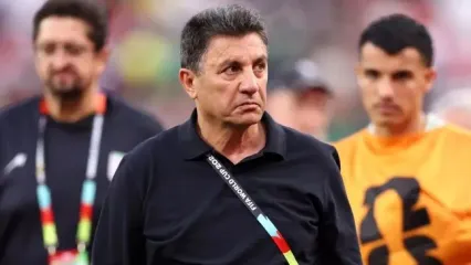 قلعه‌نویی از پاسخ به زمان خداحافظی‌اش طفره رفت!