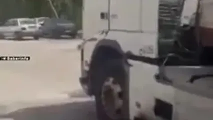 پلیس یک تریلی با راننده دختربچه ۱۰ ساله در هرمزگان را توقیف کرد