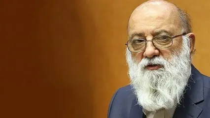 چمران: اگر زنان بدون حجاب وارد کافه‌ها شوند، «کافه‌ها خیلی کافه می‌شوند