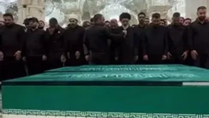 تصاویر تشییع باشکوه پیکر مطهر رهبر شهید انقلاب اسلامی و خانواده ایشان در نجف اشرف