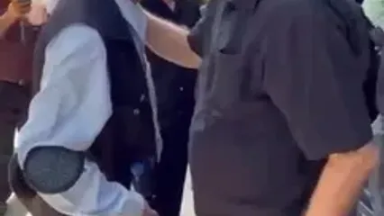 چهره‌های مطرحی که برای وداع با اکبر عبدی به تالار وحدت آمدند