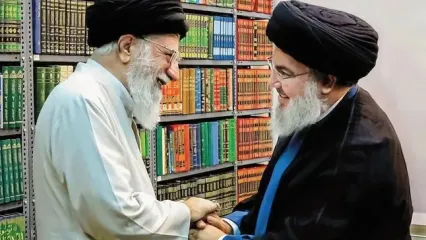 حضور فرزند سیدحسن نصرالله در مراسم رهبر شهید در قم