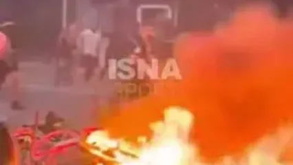 لندن و پاریس در آتش!