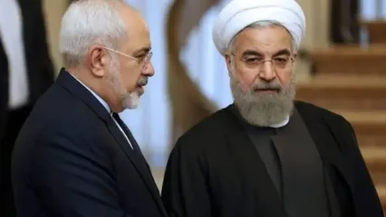 عکس روحانی و ظریف را در تجمات شبانه آتش زدند